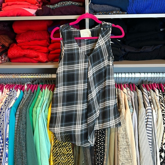 Maeve blue/gray/white plaid sleeveless v neck top size XS - Picture 1 of 3